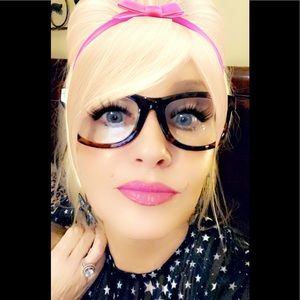 Betsy Johnson tortoise thick readers - RARE!